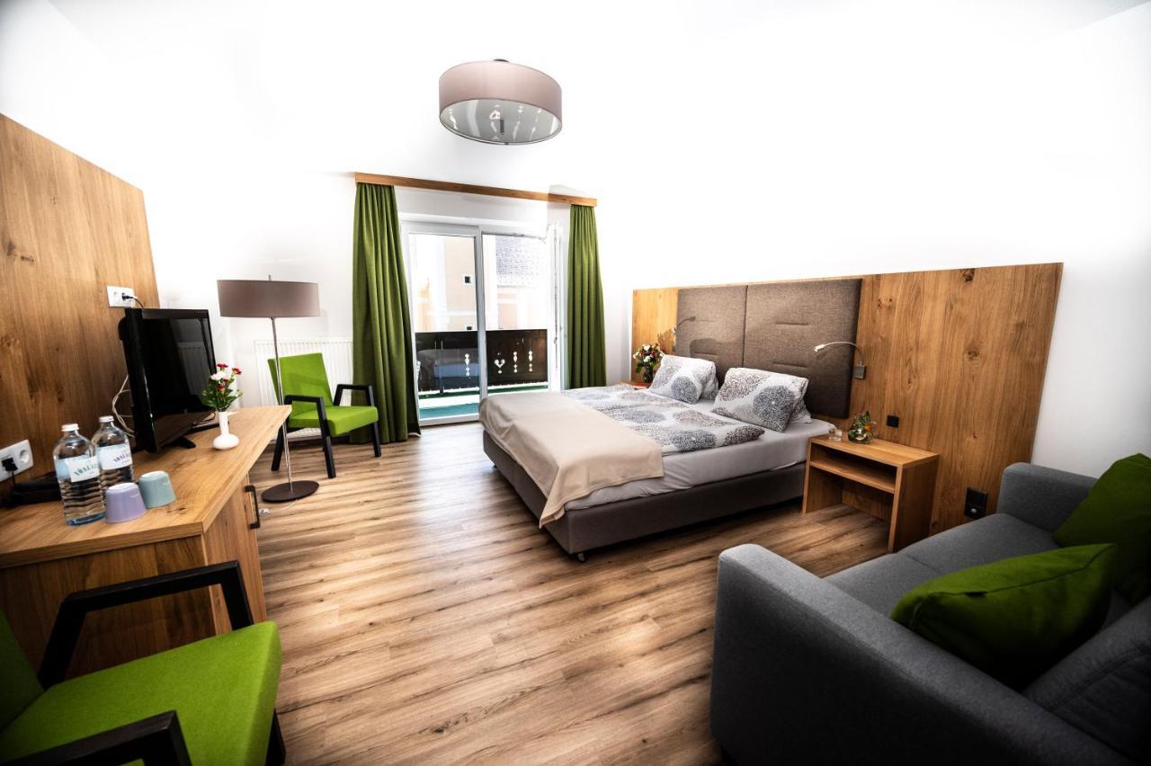 Hotel Gastwirtschaft Hold Monichwald Exterior foto